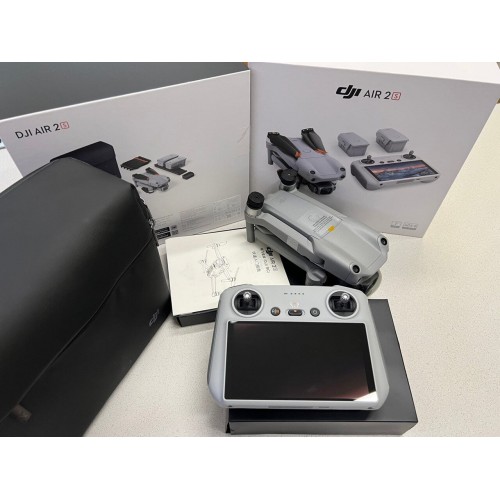 Квадрокоптер DJI AIR 2S Fly More Combo (пульт DJI RC с экраном) в Ульяновске